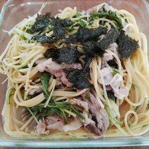 豚肉と水菜のバター醤油パスタ